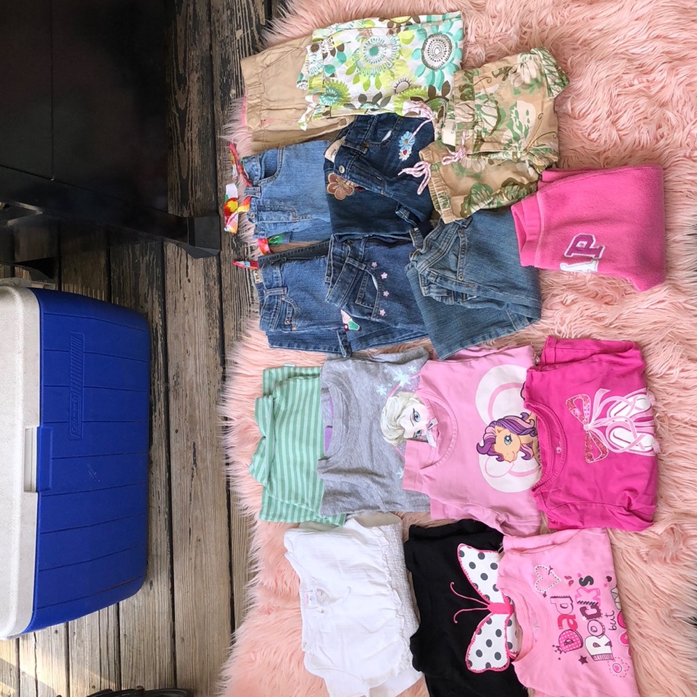 Kids clothes